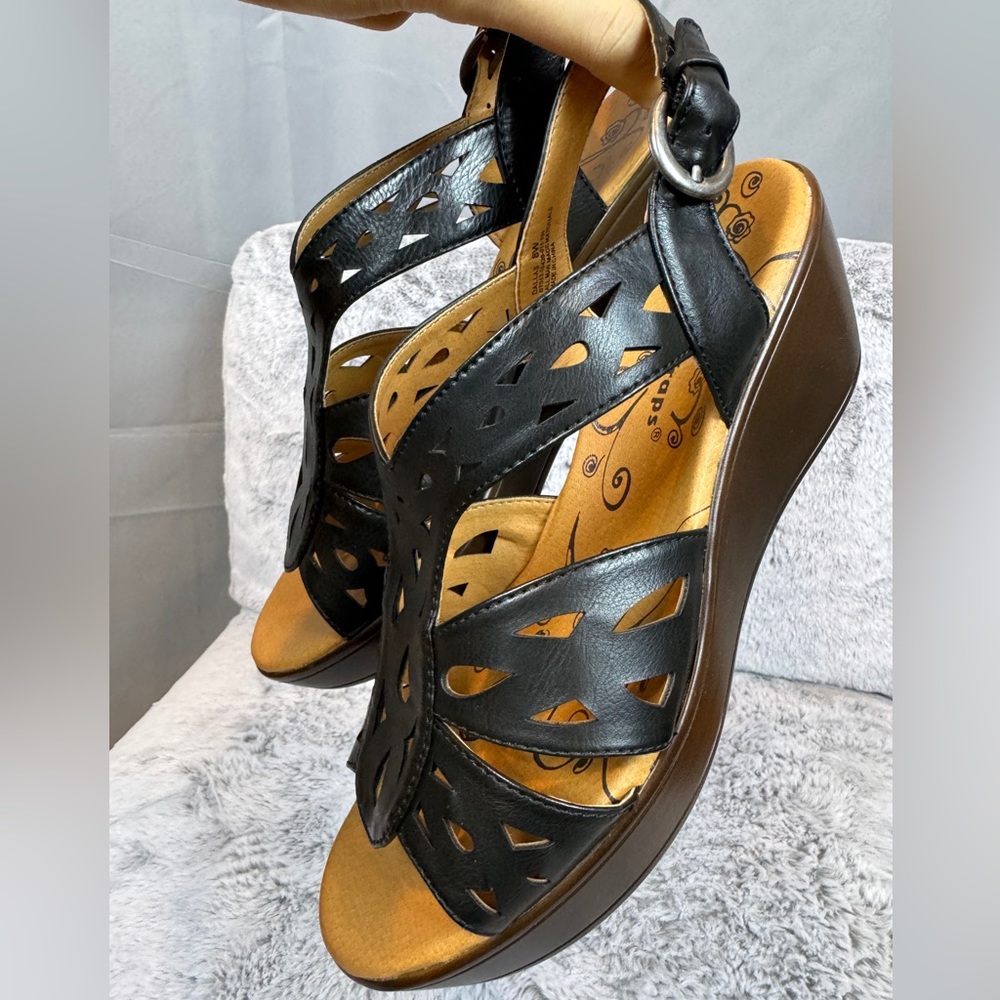 Bare Traps Dallas Wedge Sandal- Sz 8W - Picture 3 of 11